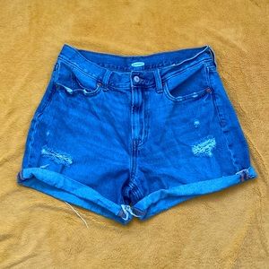 Women’s 8 Old Navy Blue Jean Boyfriend Shorts